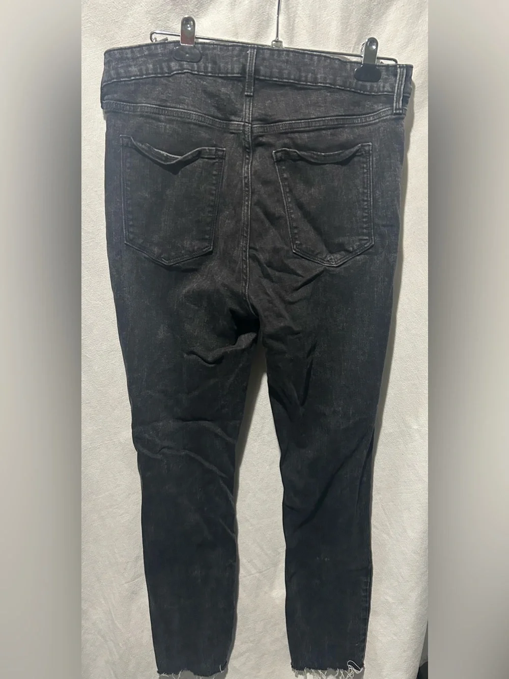 Old Navy Rockstar Super Skinny High Rise Distressed Black Jeans Size 14